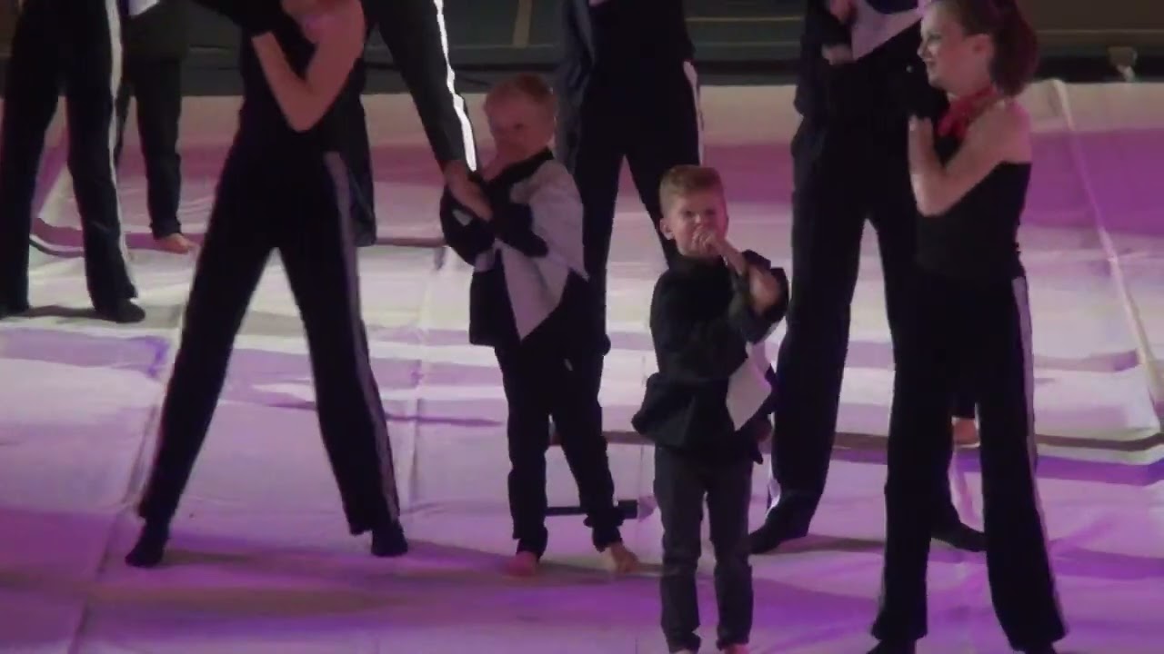 Superkids tijdens showavond 2023.