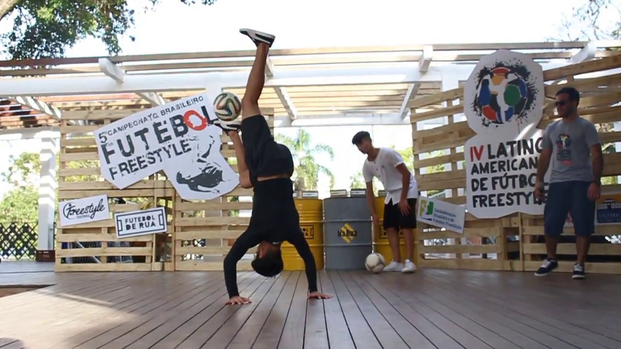 Jow vs Ricardinho - Final campeonato Brasileiro de Futebol Freestyle