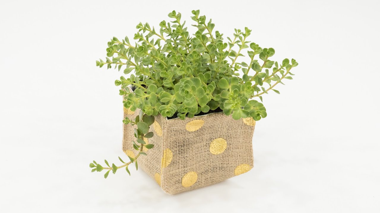 How to Sew a Burlap Planter