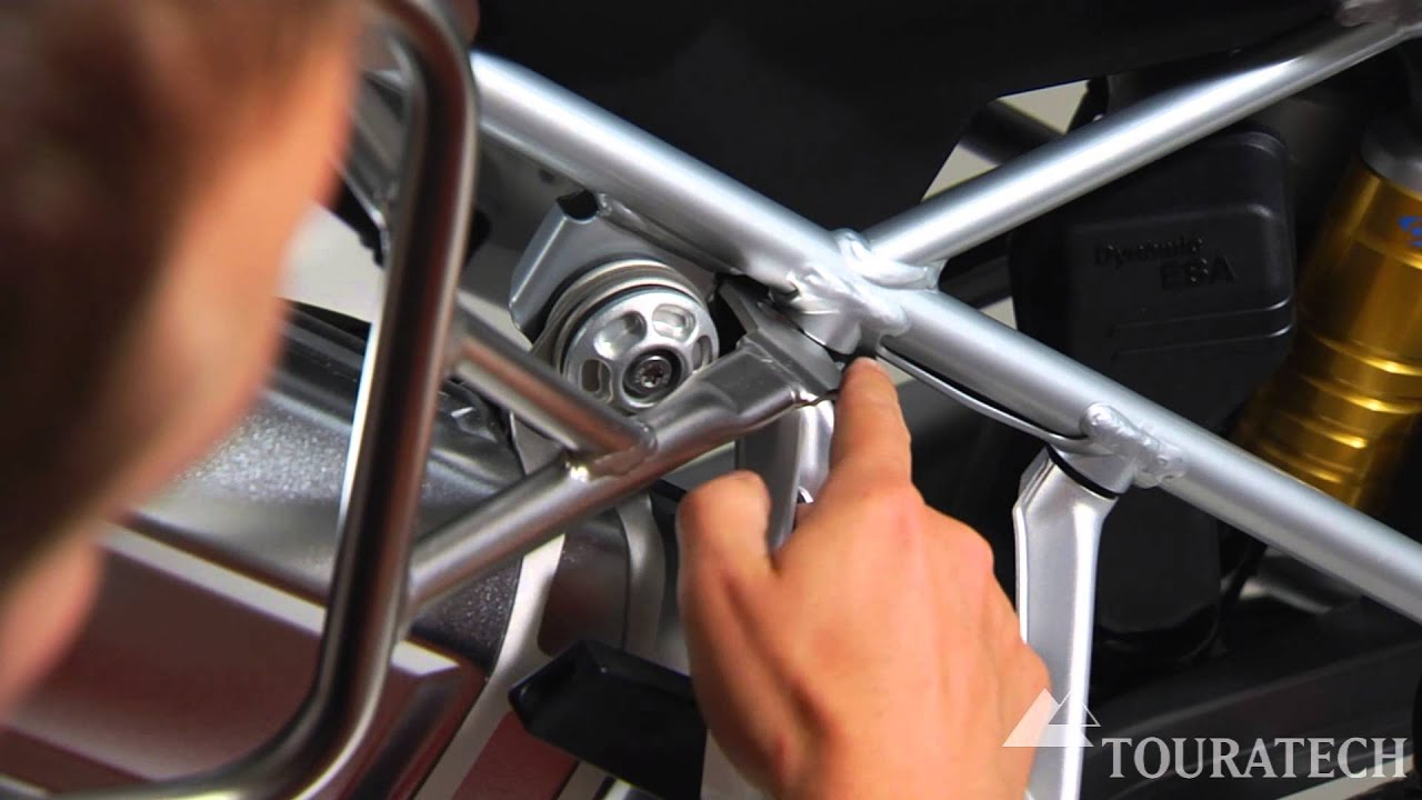 INSTALL: BMW R1200GS (Water Cooled) - Pannier Rack