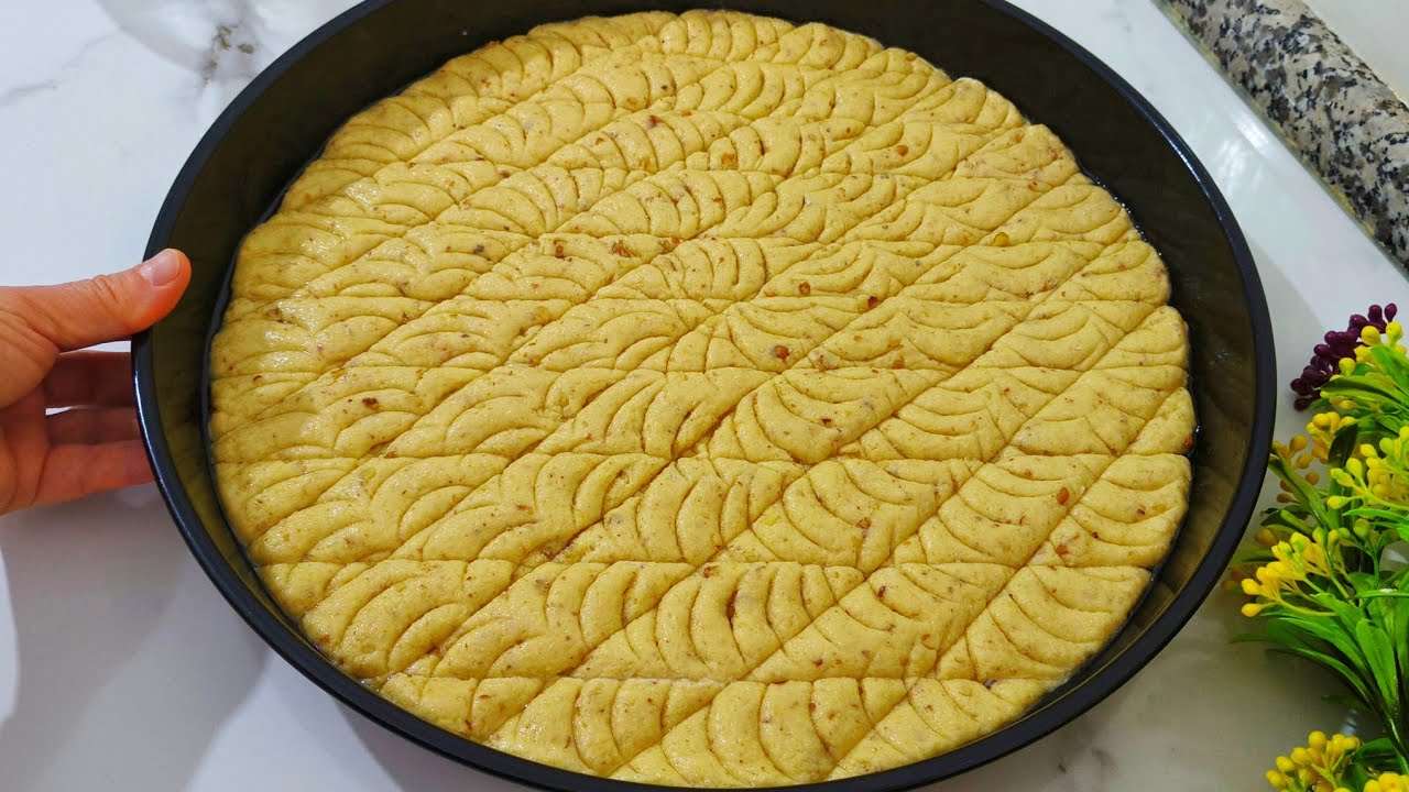 Tek Tek Uğraşmak Yok_Kolay BAKLAVA 💯 Karıştır At Fırına😱