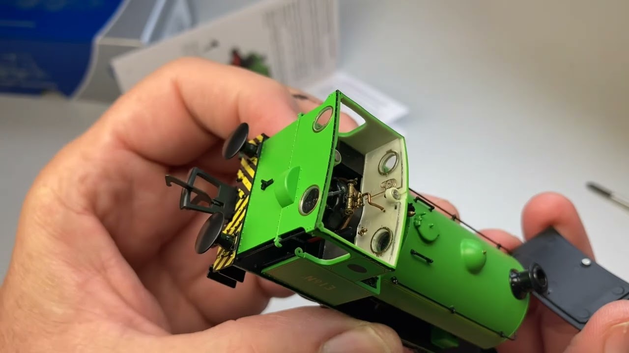 Dapol OO Hawthorn Leslie First look box opening