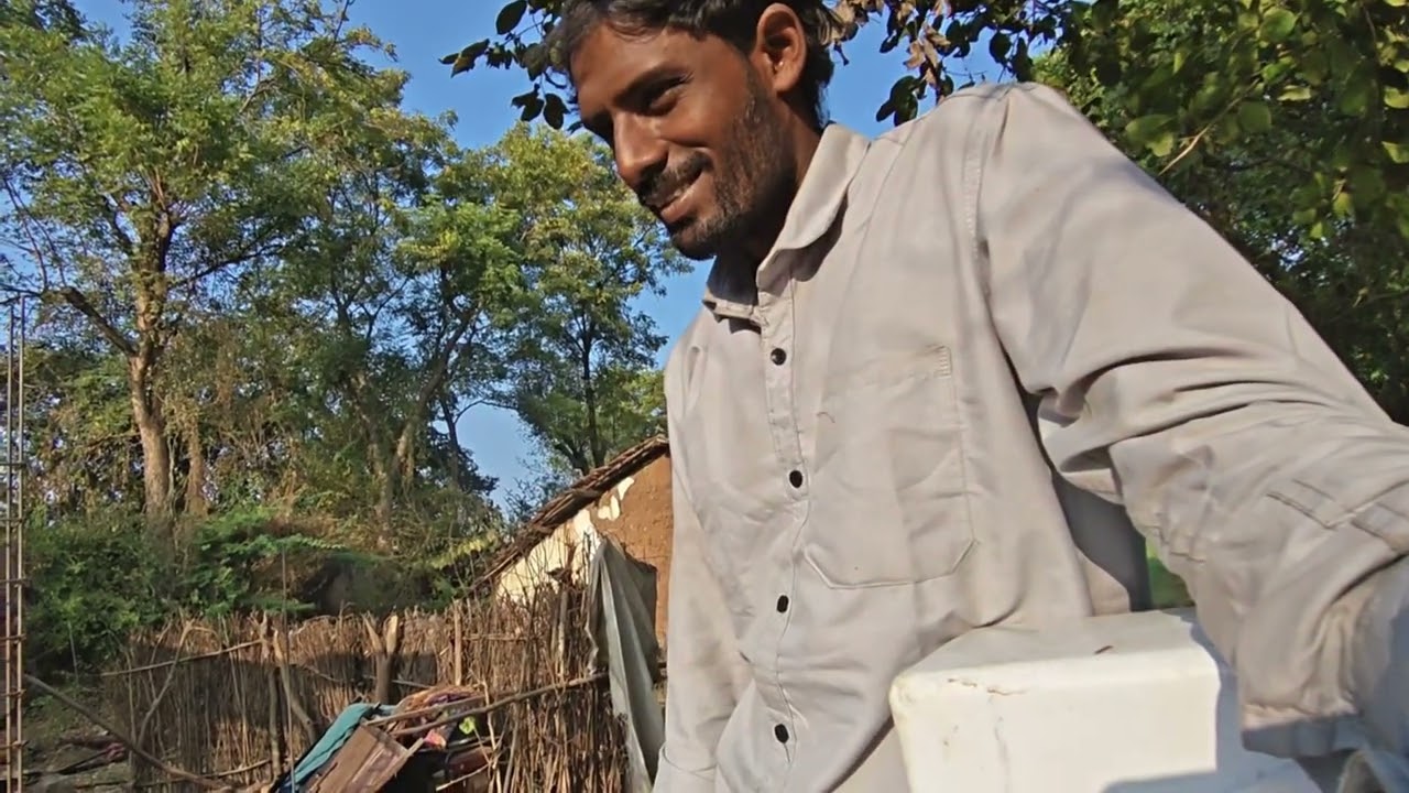 ઘર કે સામને આજ કુછ અલગ હો ગયા