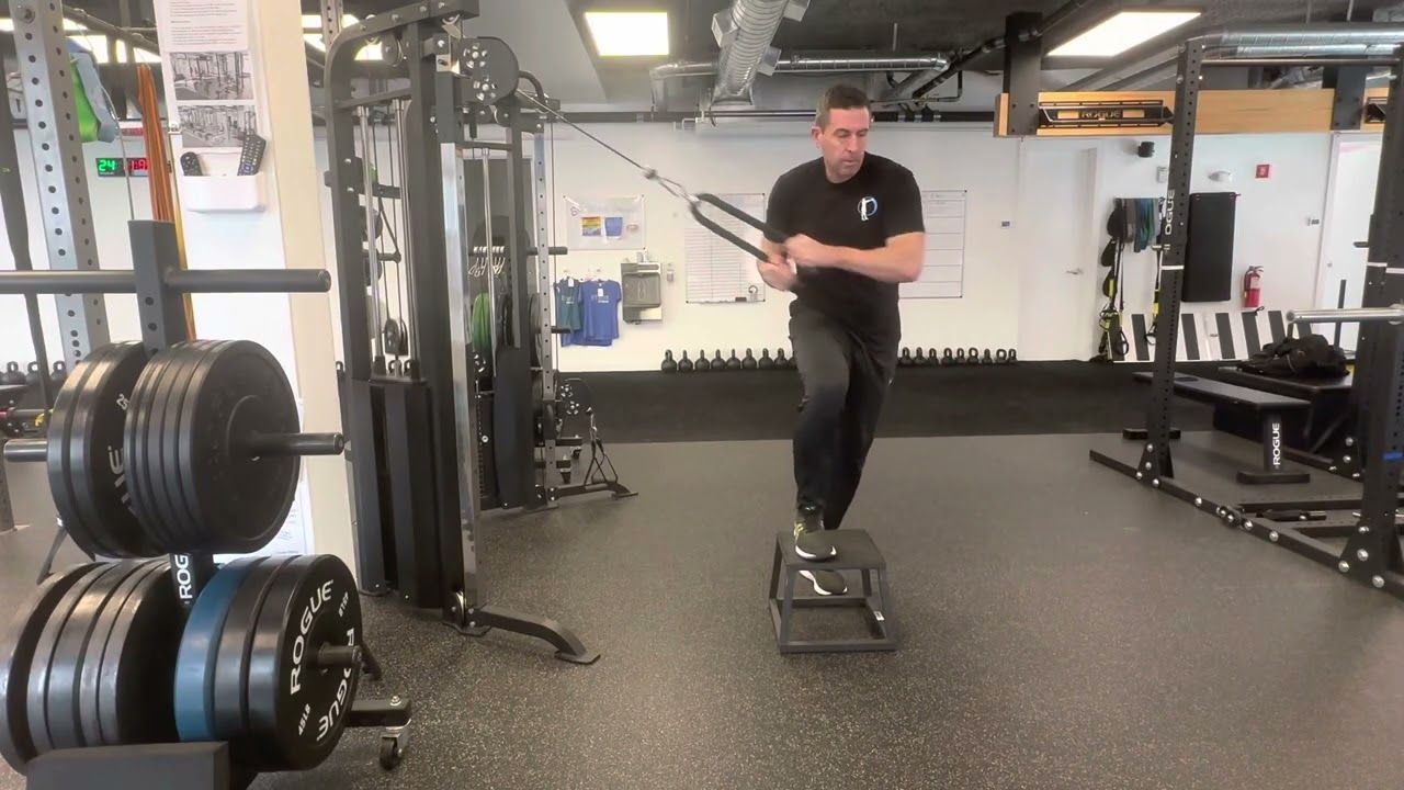 Front Foot Elevated Standing Cable Chop