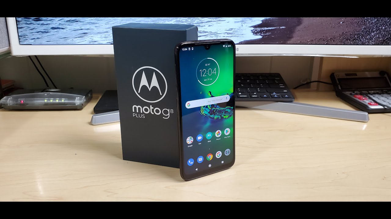 Unboxing Motorola G8 Plus