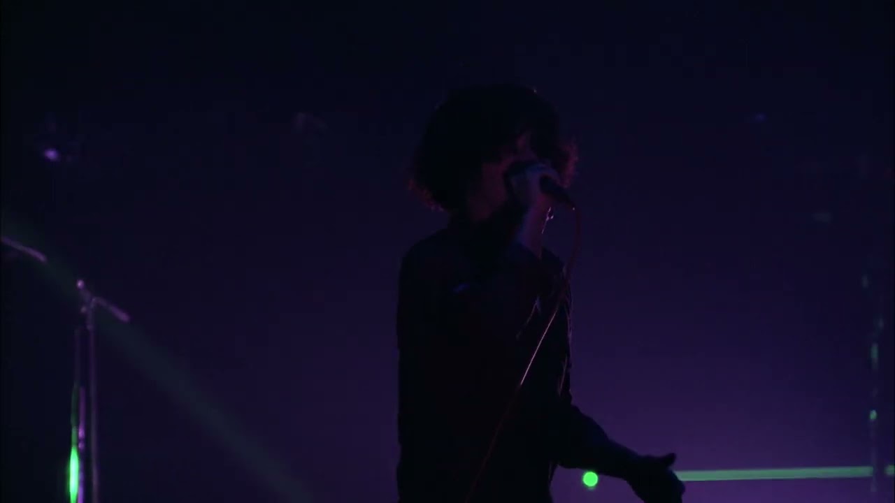 ONE OK ROCK-Sekenshirazu no Uchuhikoshi [Live from 2012 Zankyo Reference TOUR in YOKOHAMA ARENA](4K)