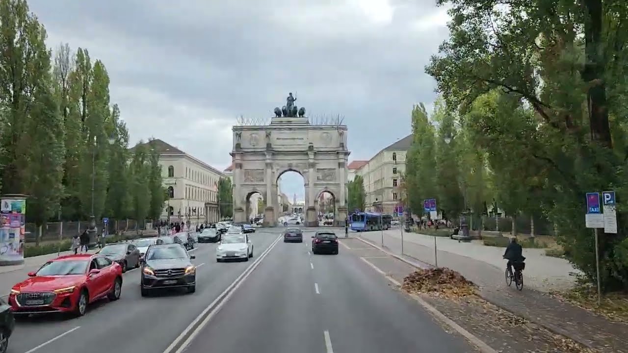 Riding the Gray Line Munich City Hop-on and Hop-off sightseeing tour bus