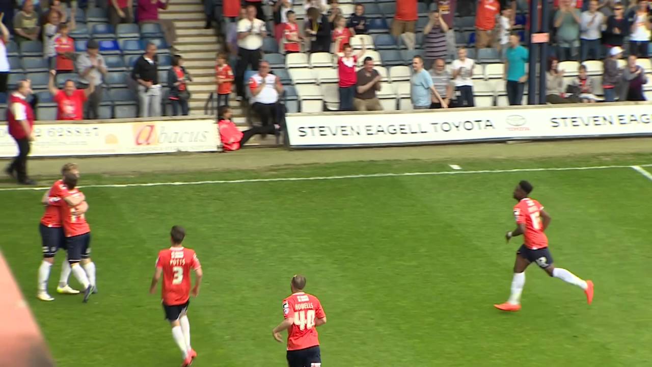 Luton Town 4 - Exeter City 1 (7/4/16) Sky Bet League 2 Highlights 2015/16