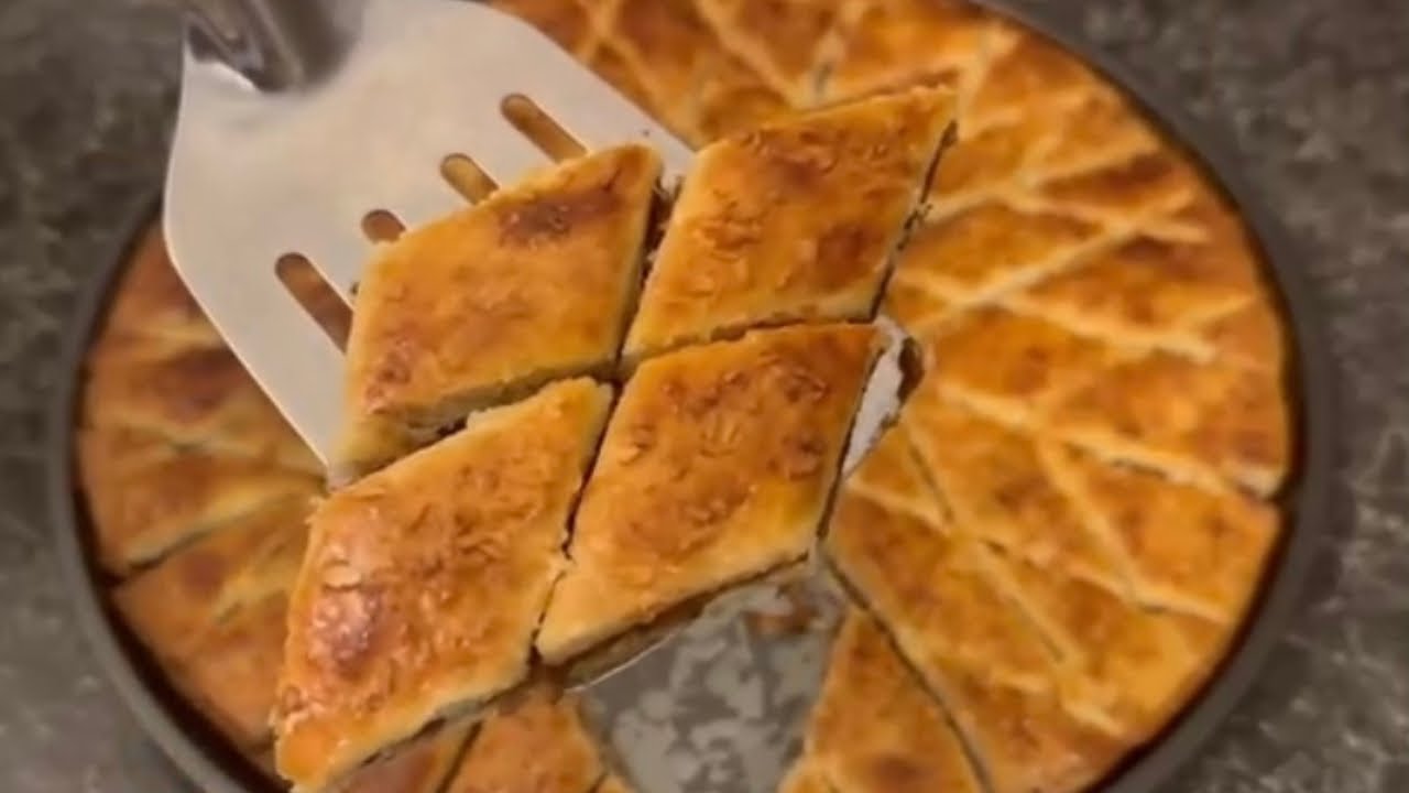 كليجة التمر بالصينية بدون سمنة او زبده أسهل وأسرع طريقة للعيد