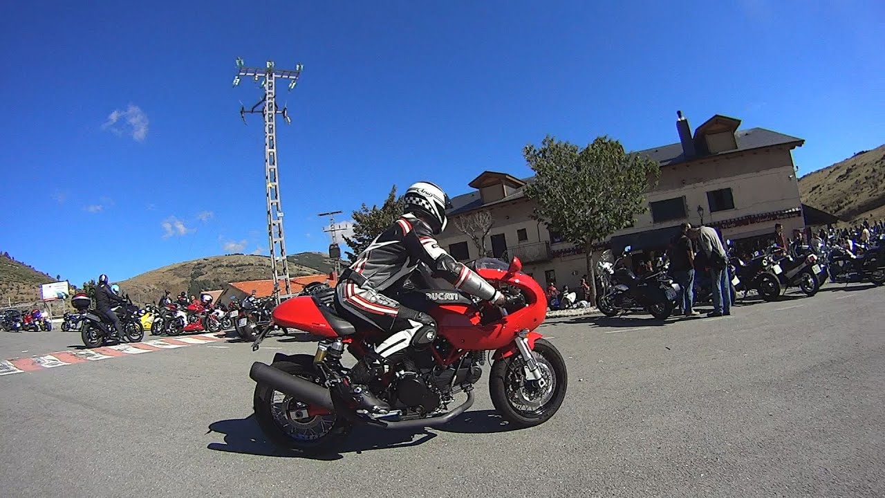 Domingo en la Cruz Verde- Moto
