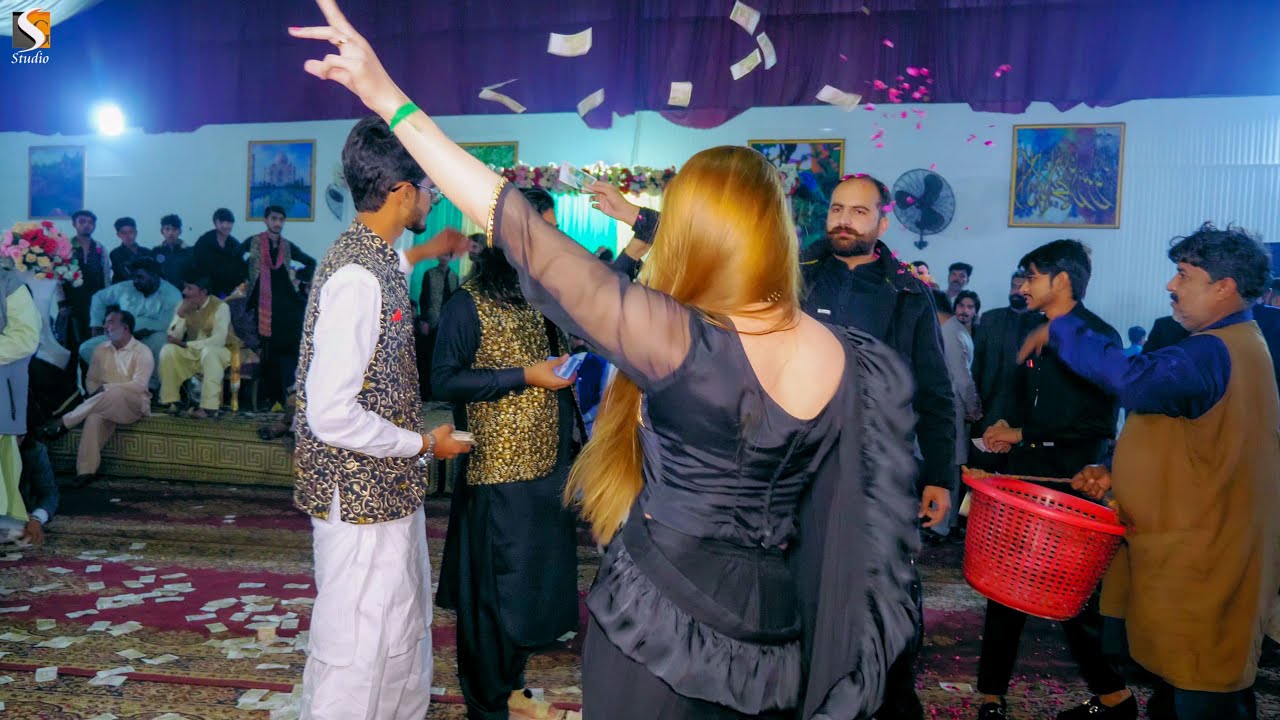 Kaale Libaas Mein Badan , Maha G Bollywood Dance Performance 2022