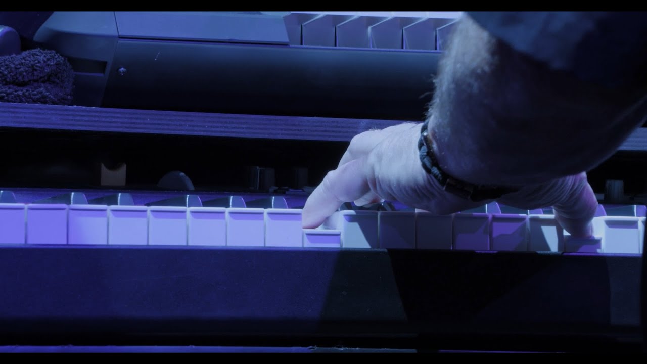 Toto - Make Believe (40 Tours Around the Sun)