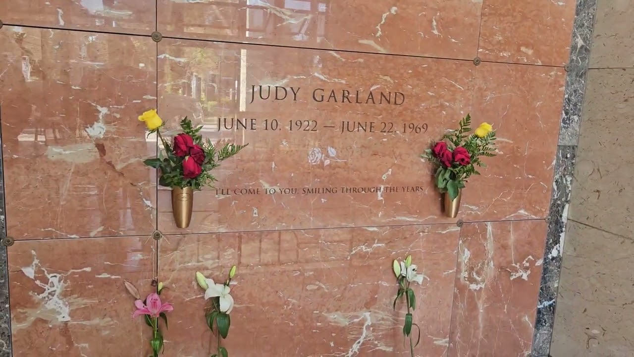 Visiting the crypt of Judy Garland 1-31-26
