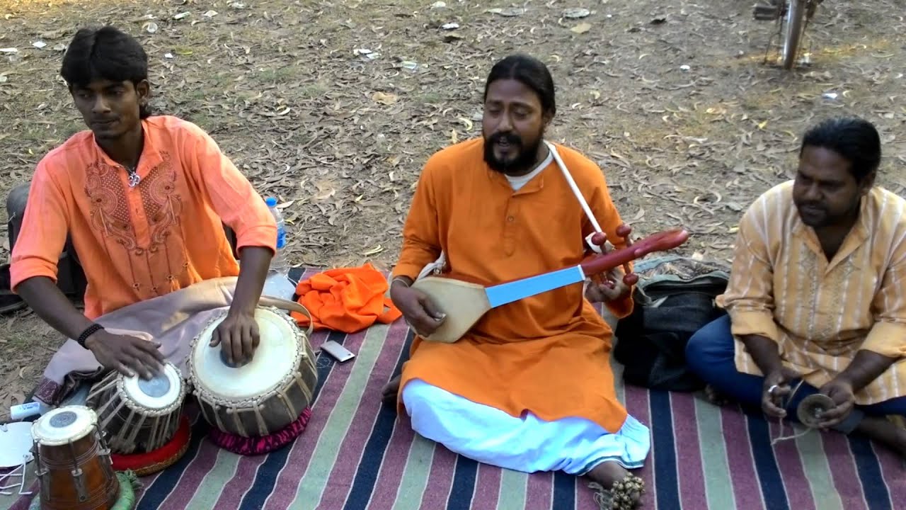 নদী দেখিয়া মন প্রাণ উড়িয়া যায় । Nodi Dekhiya Mono Pran Uriya Jay - Lakshman Das Baul
