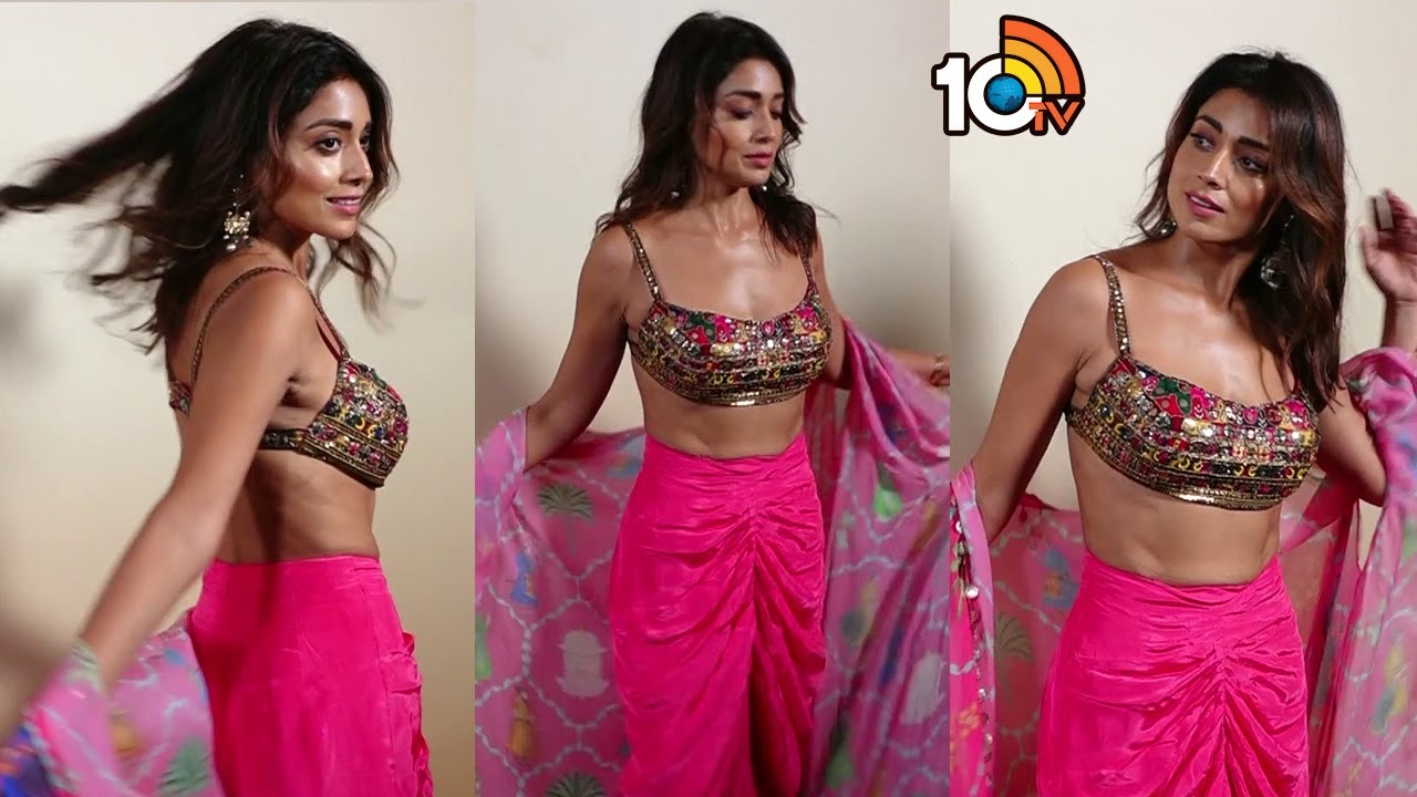 Shriya Saran Attends Lifestyle Asia Diwali Party | 10TV Entertainment
