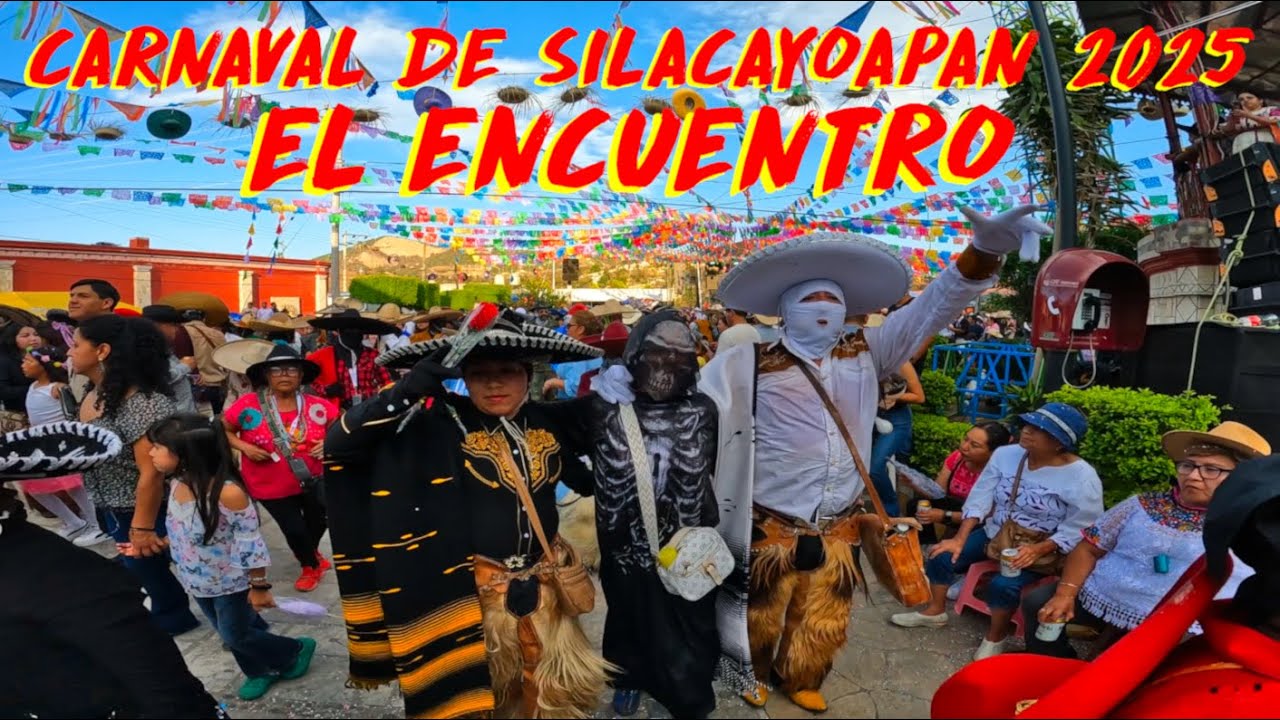 🇲🇽 ASI ES EL CARNAVAL DE SILACAYOAPAN, OAXACA, MEXICO 2025 - EL ENCUENTRO Y PIROMUSICAL