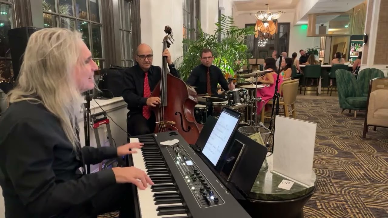 Jazz Trio Plays a Request for Journey!JoeBrunoBass