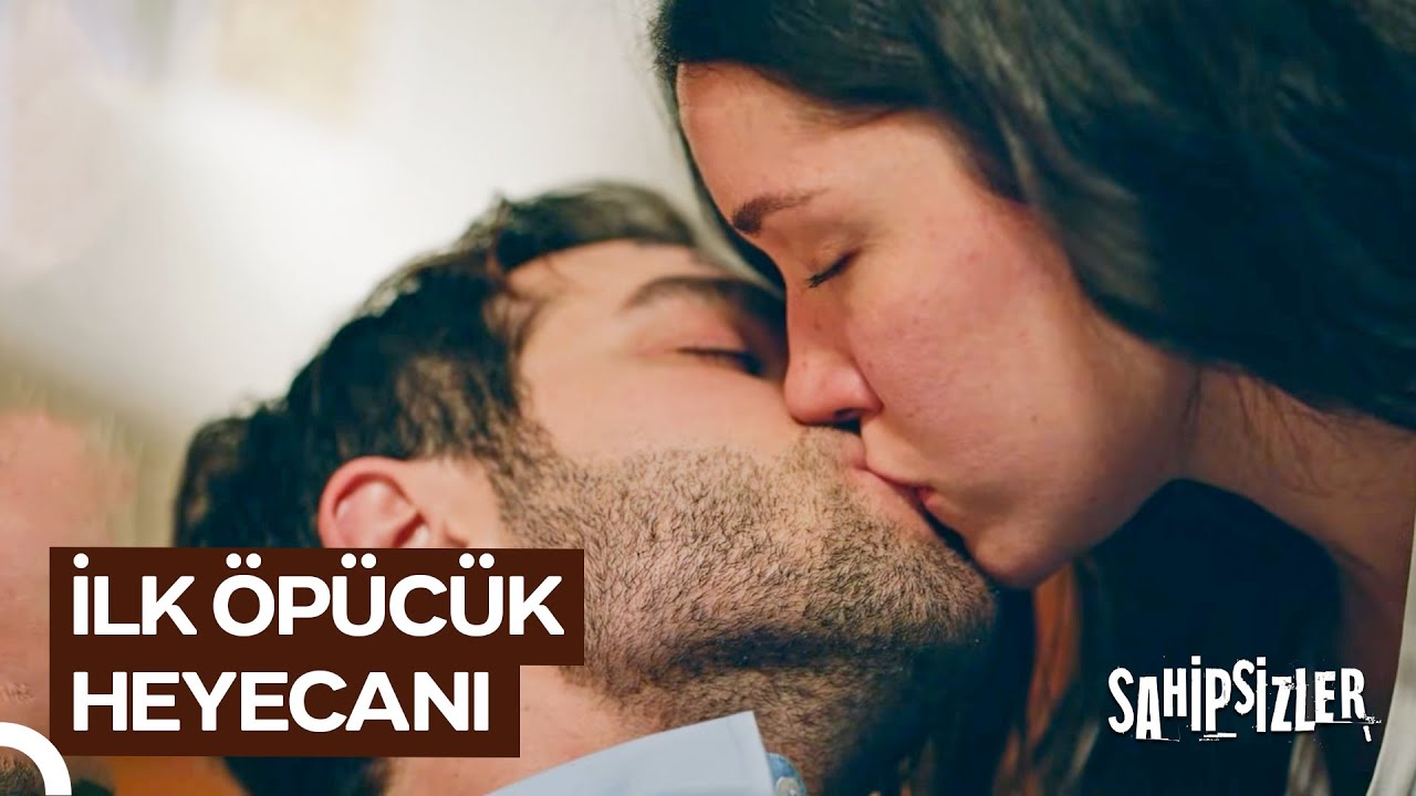 Devran ve Azize'nin Ateşli Öpüşmesi | Sahipsizler 20. Bölüm
