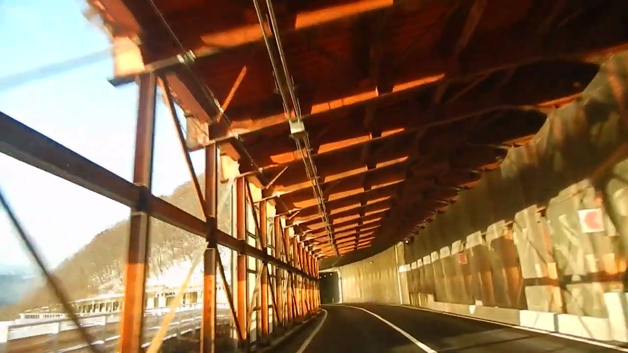 国道１０７号・錦秋湖「大石トンネル」