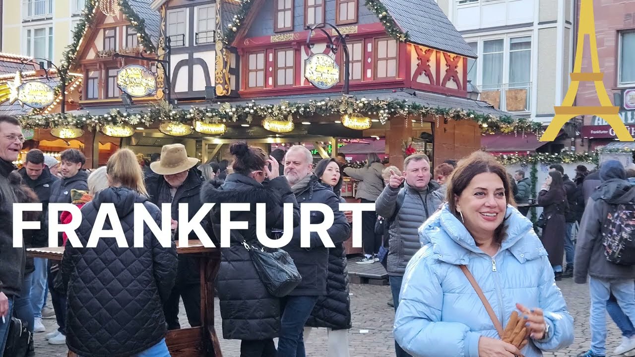 FRANKFURT/GERMANY/Frankfurter Weihnachtsmarkt is one of the oldest and most famous Christmas markets