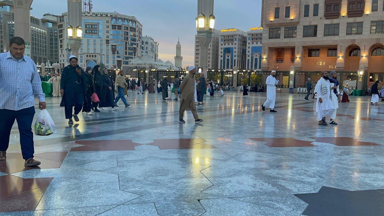 نداء يوقف الزمن… أذان المغرب من المسجد النبوي| A Call That Stops Time – Maghrib Adhan
