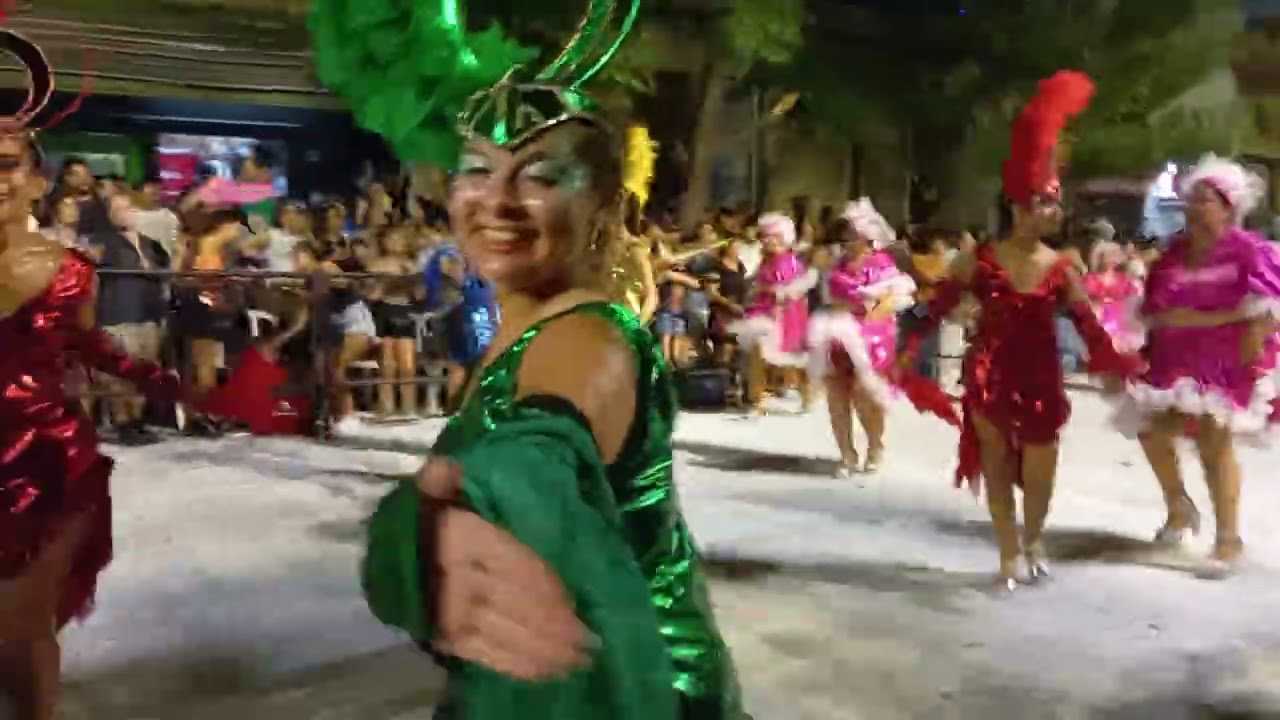 Yambo Kenia - Desfile De Llamadas 2025