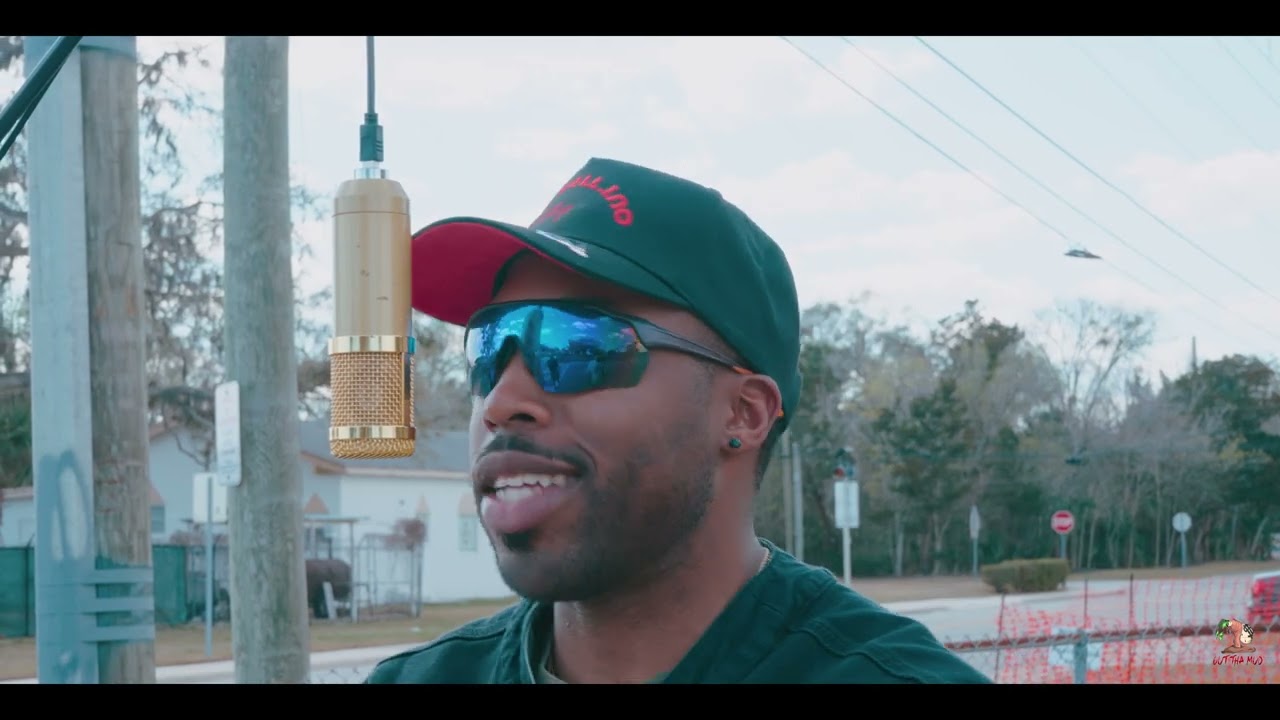 Kale James- Now We Roll live performance 
