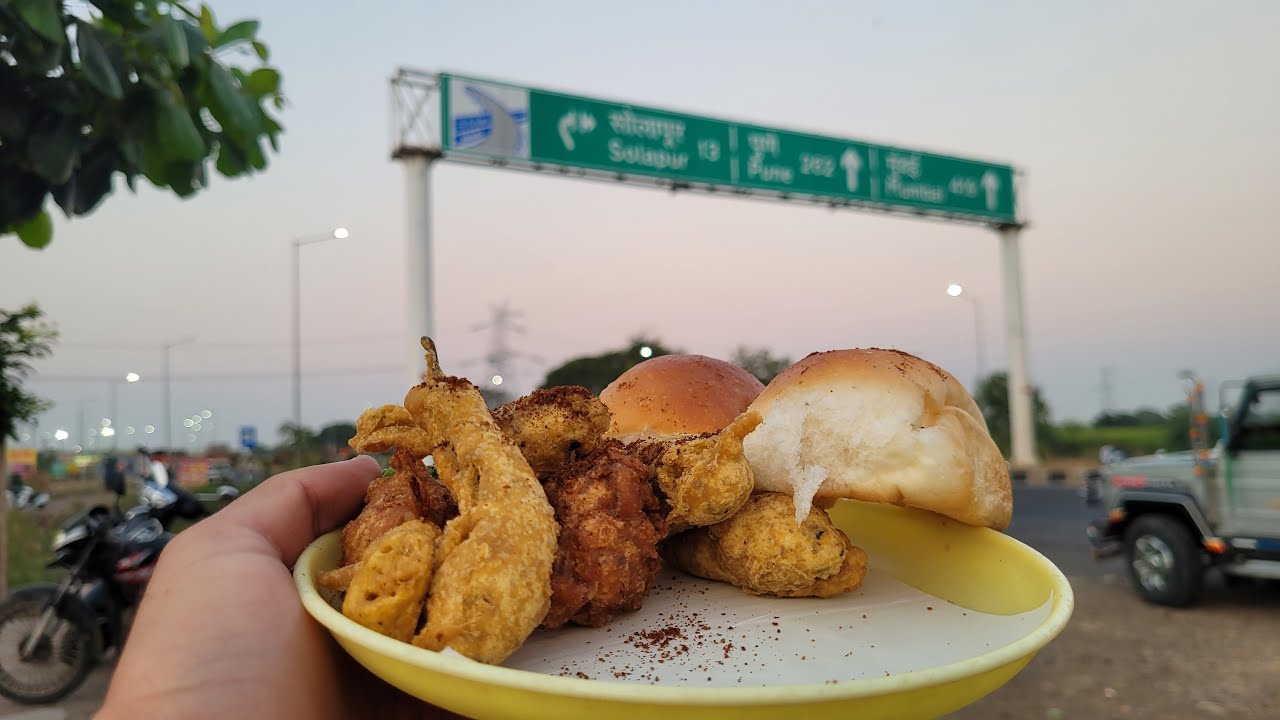 Bike Trip Ep 11 || Bijapur to Tuljapur | Karnataka to Maharashtra
