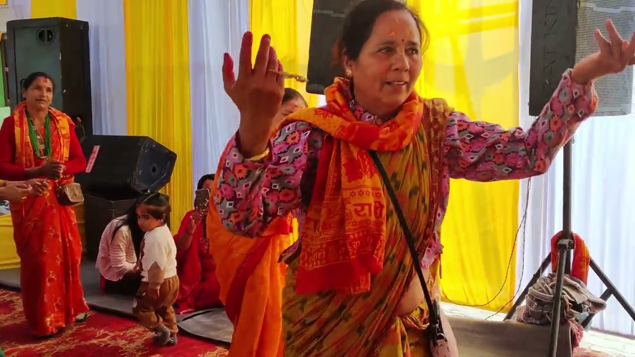 कृष्ण भजन ले वृन्दावन जीवन मंत्रमुग्ध बन्यो