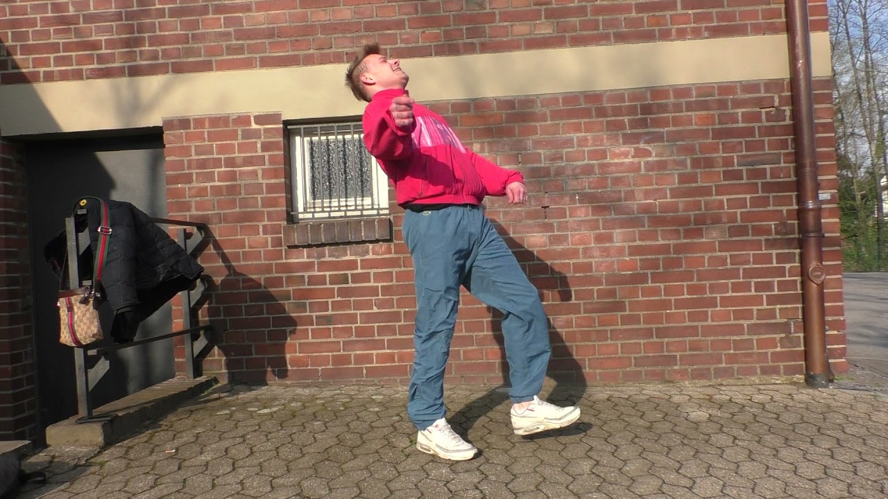 Oldschool Hakkuh Early Hakken Gabber Dance 2021