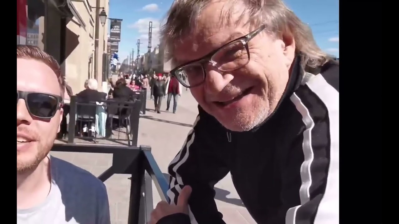 Antero Mertaranta: M&auml; ved&auml;n tossa viis litraa sahtii ja l&auml;hen puhuu vemmosii