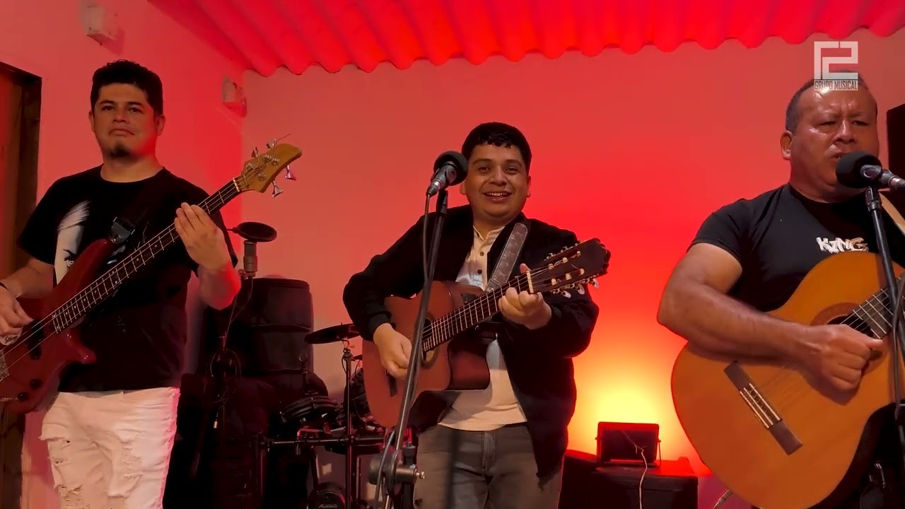 EL MOSCO  - GRUPO MUSICAL R2