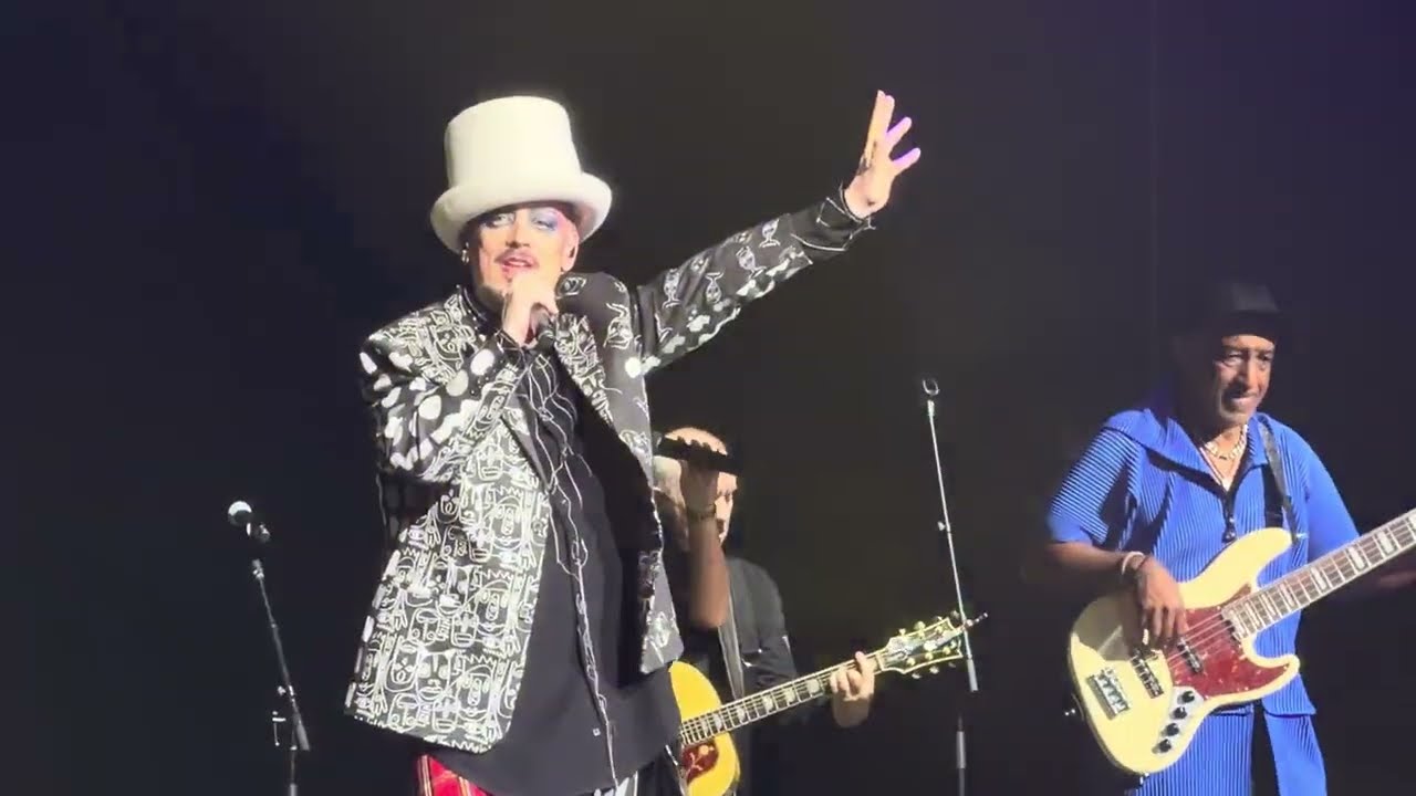Boy George (Culture Club) - Children of the Revolution [T. Rex Cover] - Live at Mohegan Sun - 2026