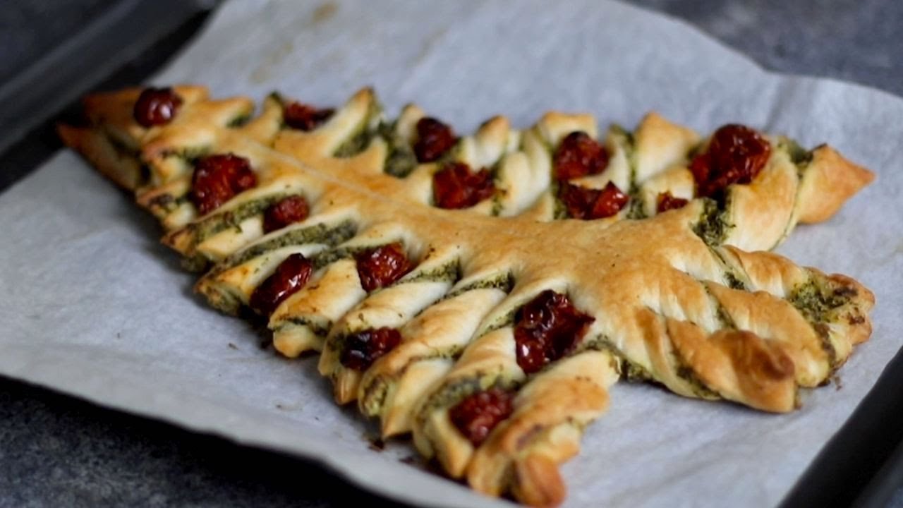 ALBERO DI PASTA SFOGLIA | Ricetta facilissima, antipasto perfetto per Natale