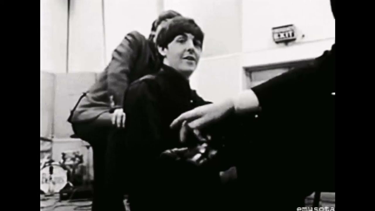Cute hand games between John and Paul (McLennon)