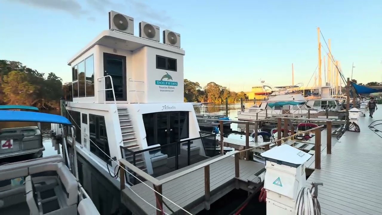 Merritt Island Florida On Lagoon Way January 10 2026 ( Dolphins Vacation Rentals)#travel 