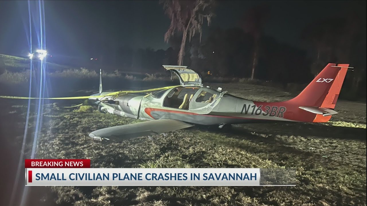 Small plane crashes on Bacon Park Golf Course