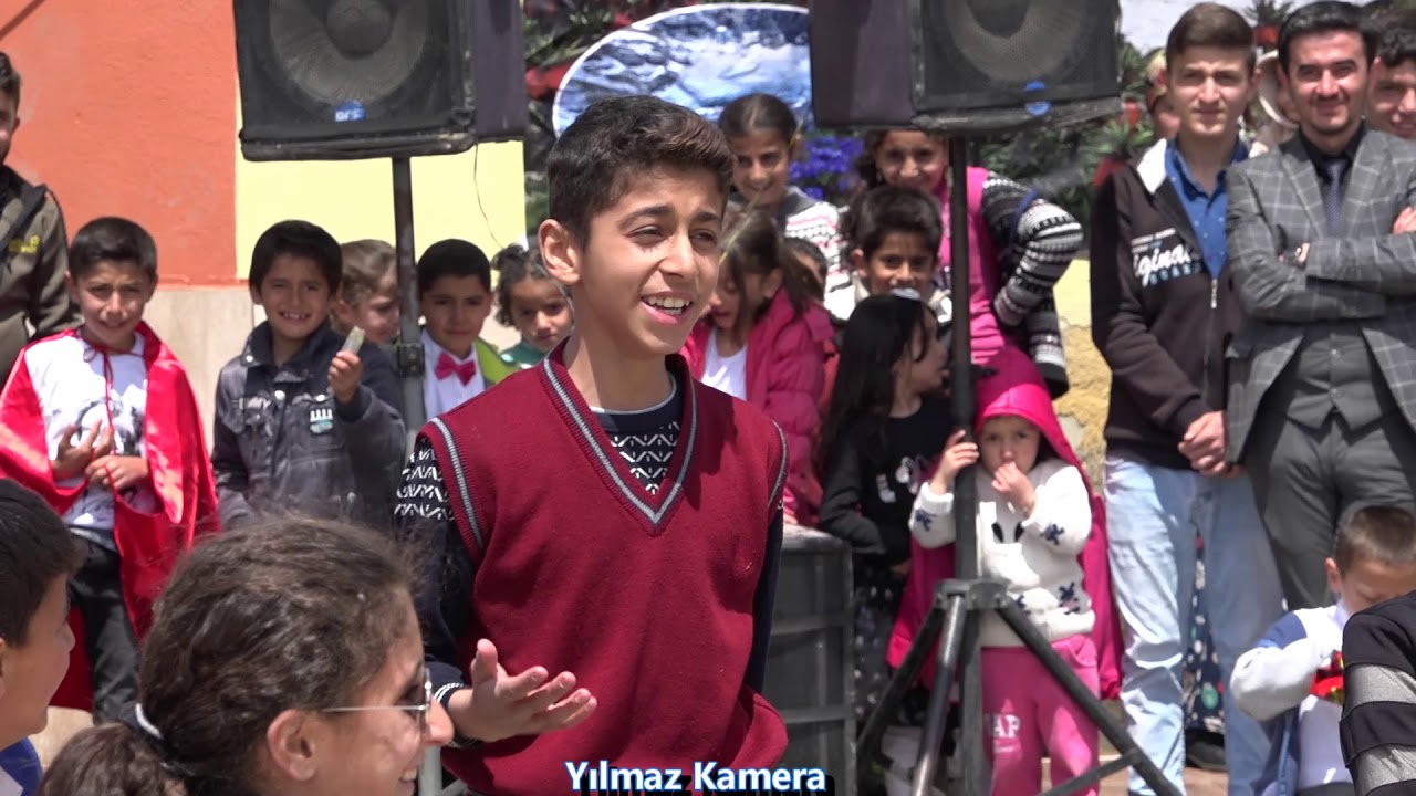 HAKKARİ MERKEZ VALİ MEHMET LÜTFULLAH BİLGİN İLKÖĞRETİM OKULU 23 NİSAN ŞENLİKLERİ..