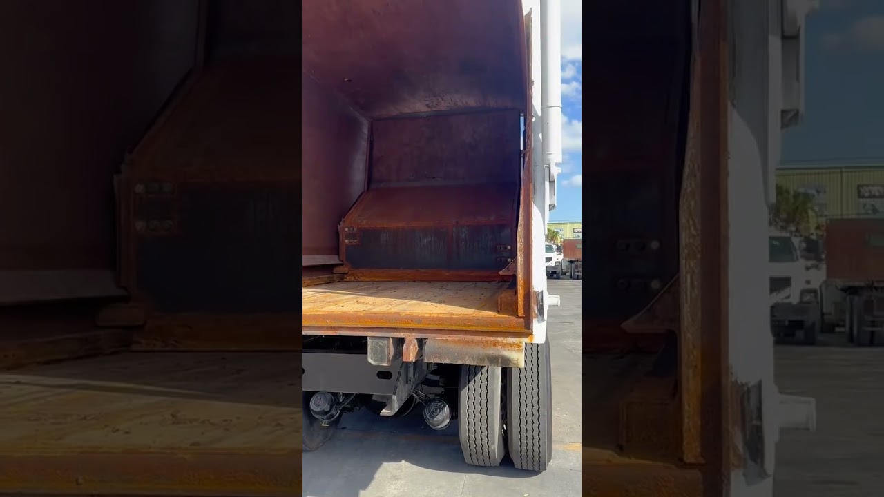 2019 Peterbilt 520, Heil Front Loader #3