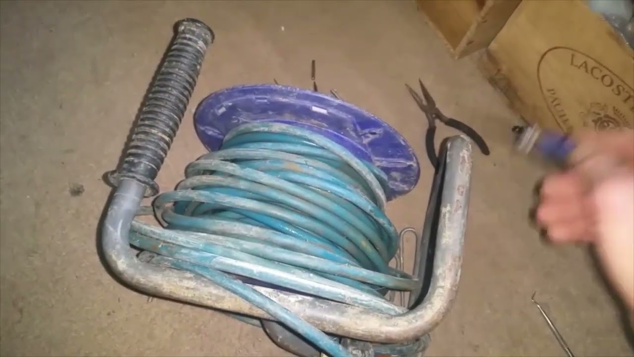Fixing a Cable Reel