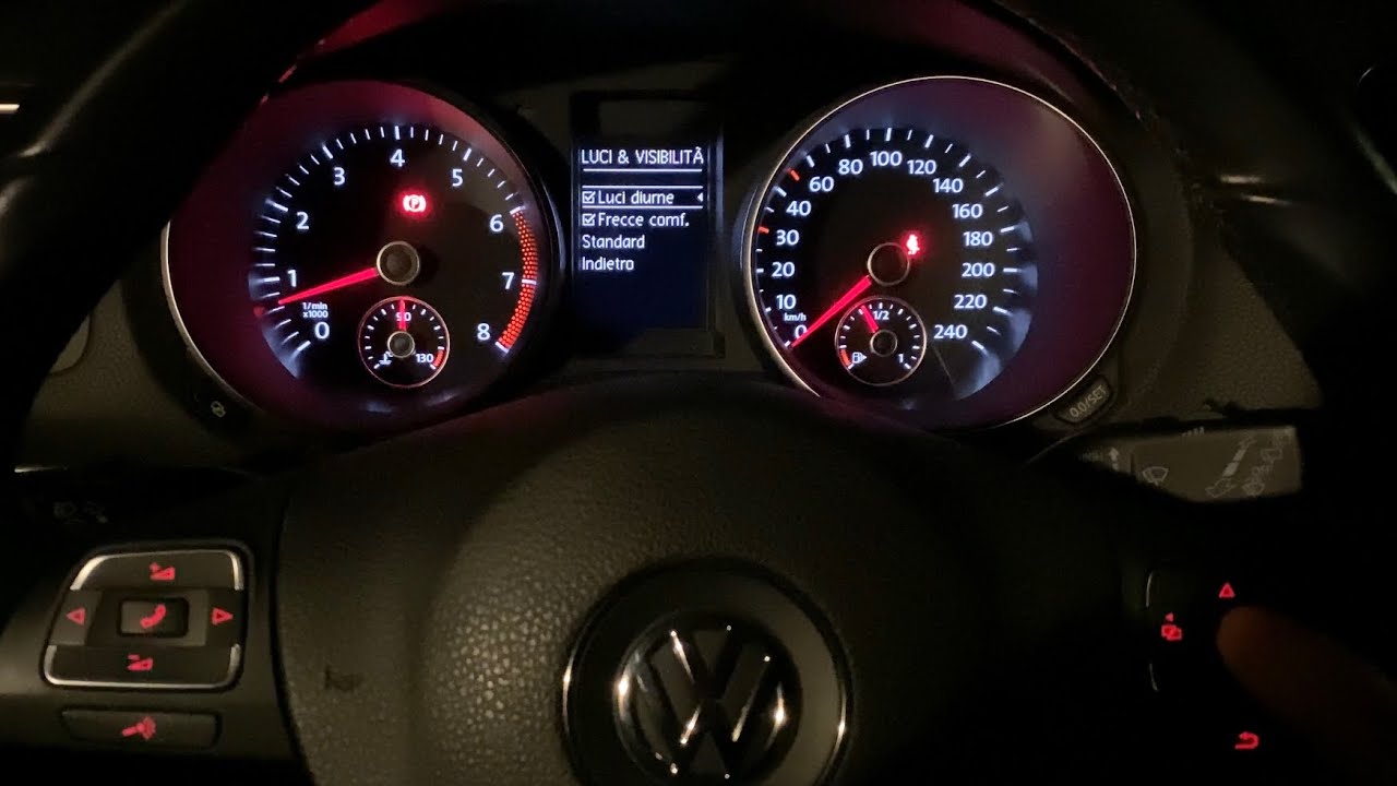 Attivazione e disattivazione luci diurne Volkswagen Golf VI