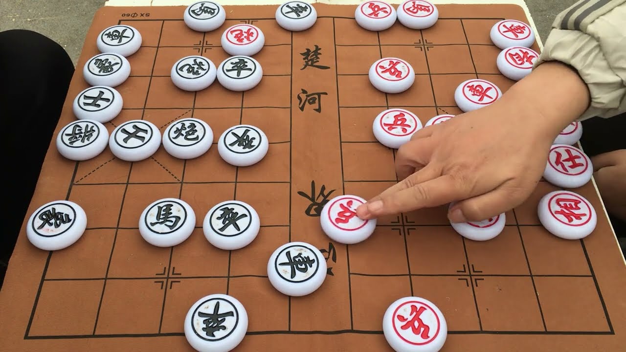 高手們開局都是當頭炮，這一盤棋注定不平凡，真是太厲害了