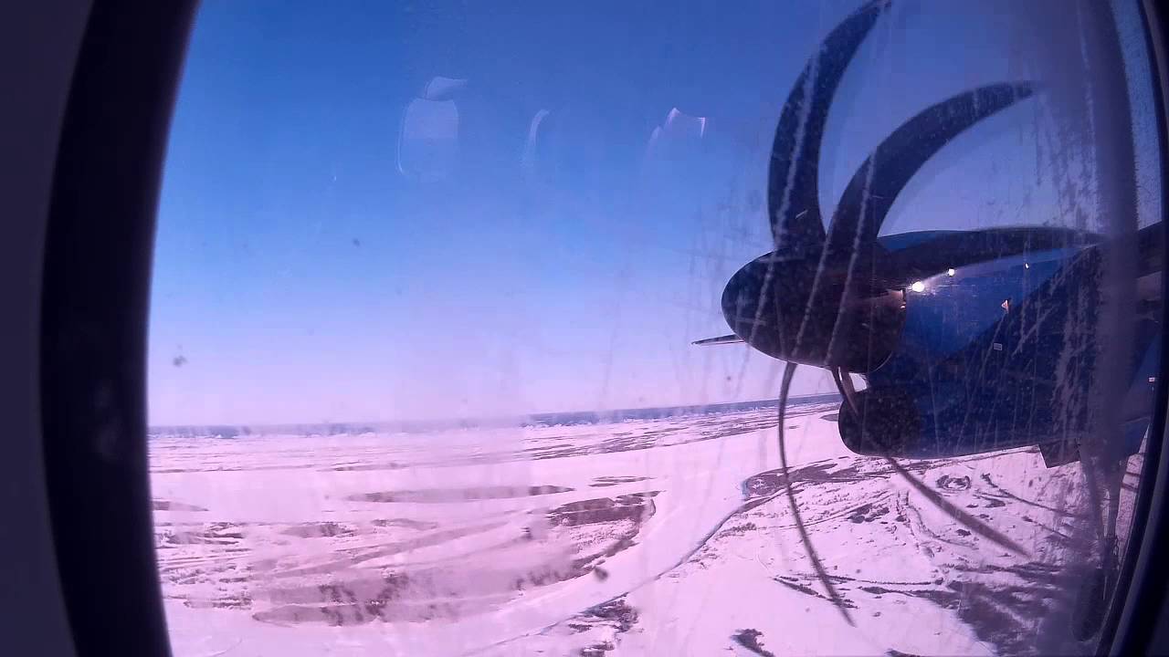 Dash 8 Q 400 посадка в Якутске