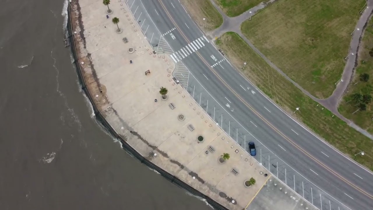 DJI mini 2 views of New Orleans lakefront