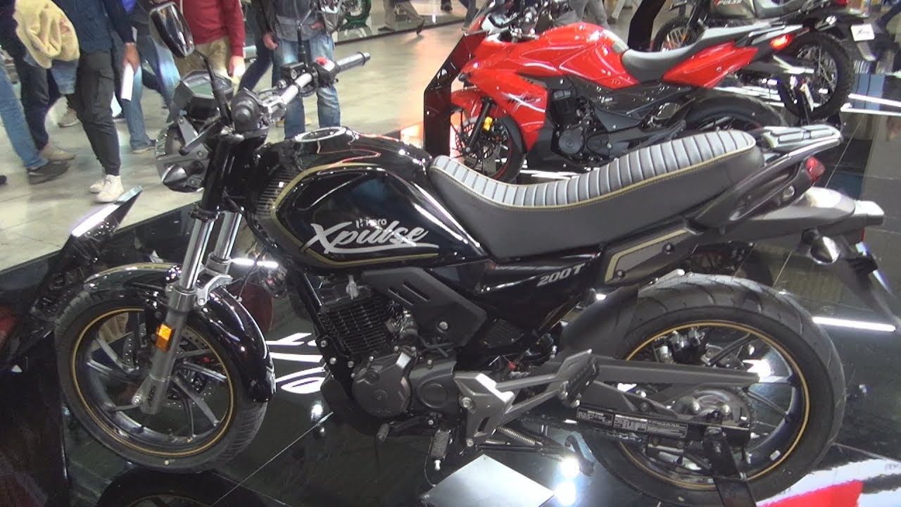 Hero XPulse 200T Black (2020) Exterior and Interior