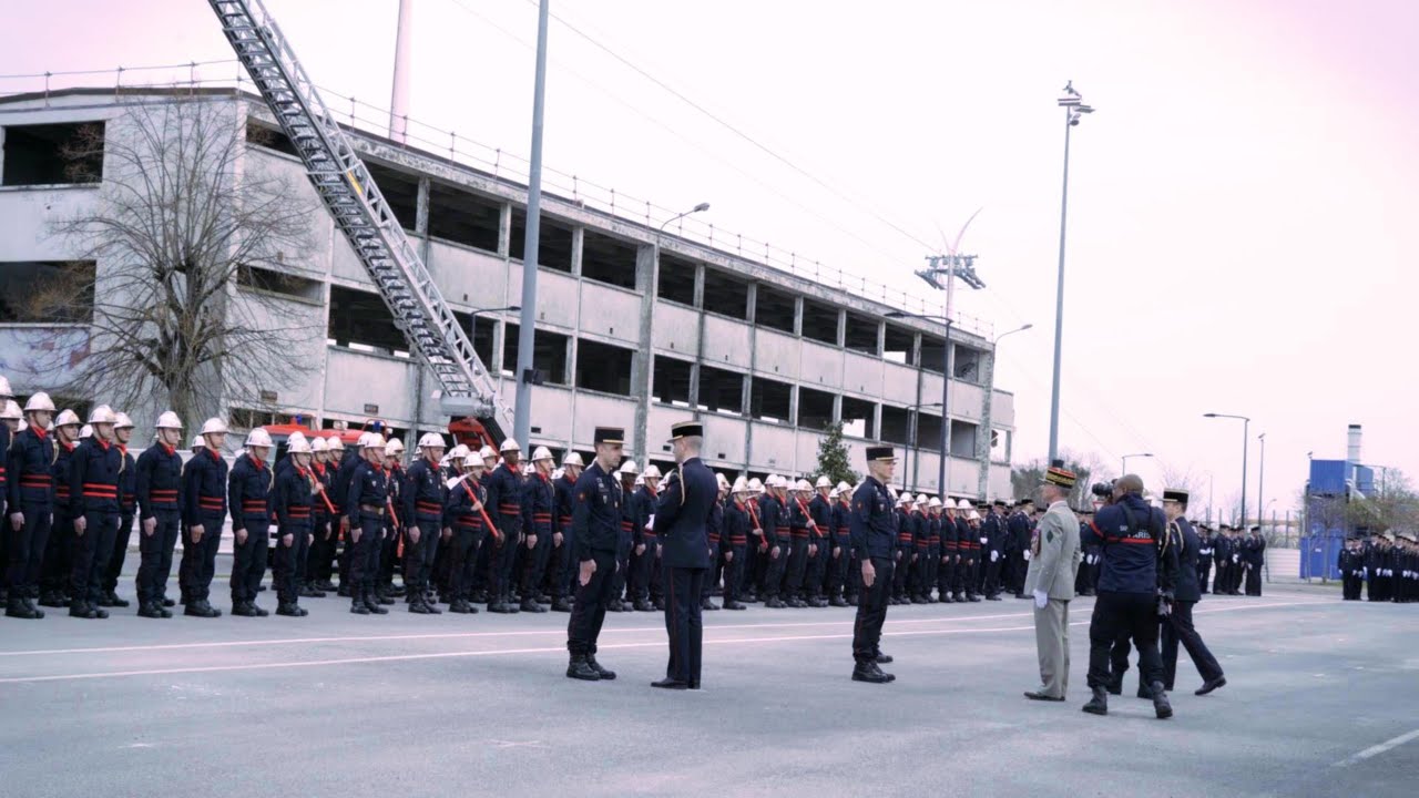 BSPP Valenton  présentation du drapeau aux jeunes recrues le 21.03.2025