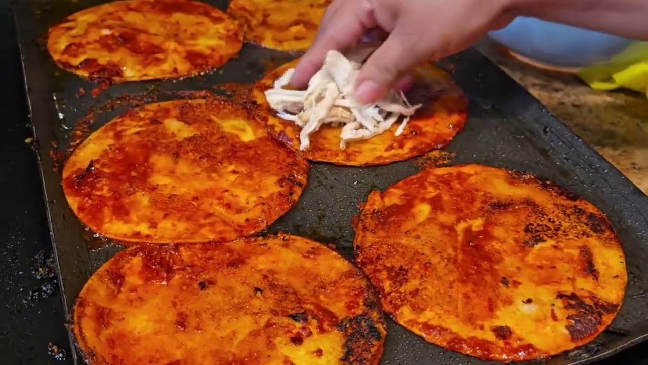 Cómo Hacer Enchiladas Rojas de Pollo con Queso Fresco | Receta Fácil