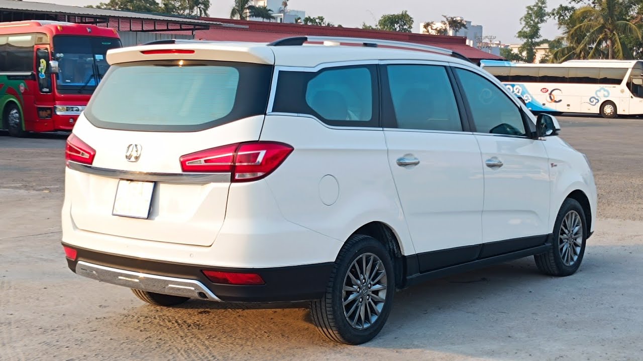 BaiC F5 2017 7 chỗ rất rộng máy 1.3 siêu tiết kiệm giá chỉ 199 triệu.