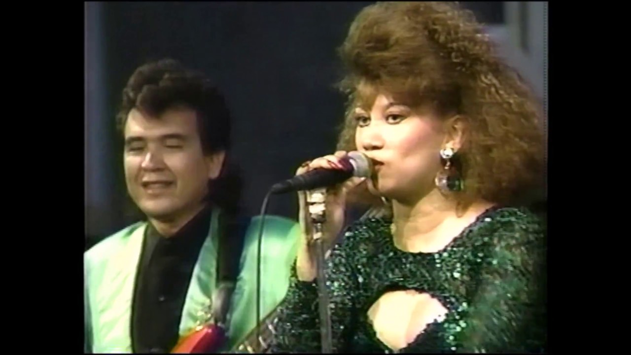 JHOSSE Y SU GRUPO LORA en vivo 21 de Noviembre 1993 #1