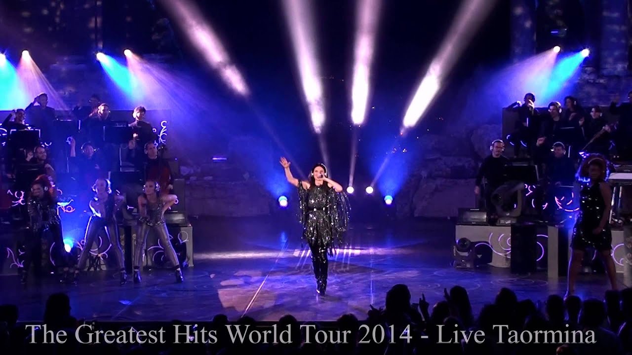 Laura Pausini - Con la musica alla radio - Taormina 11.05.2014 HD